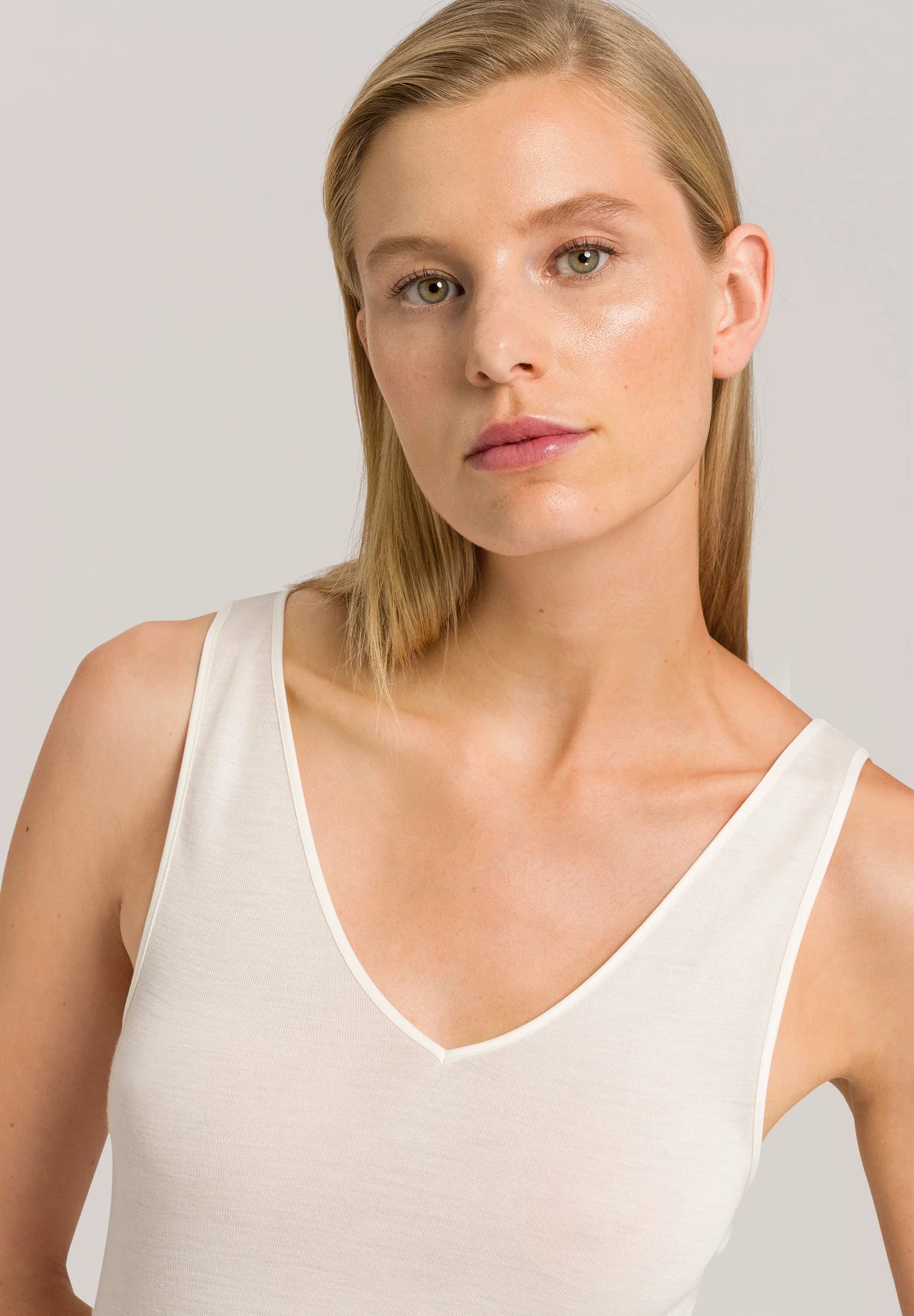 Hanro Woolen Silk Built-Up Camisole