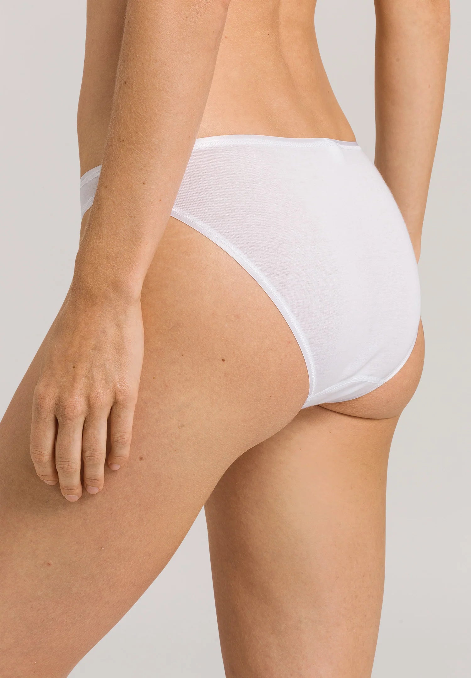 Hanro Cotton Seamless Hi-Cut Brief Panty