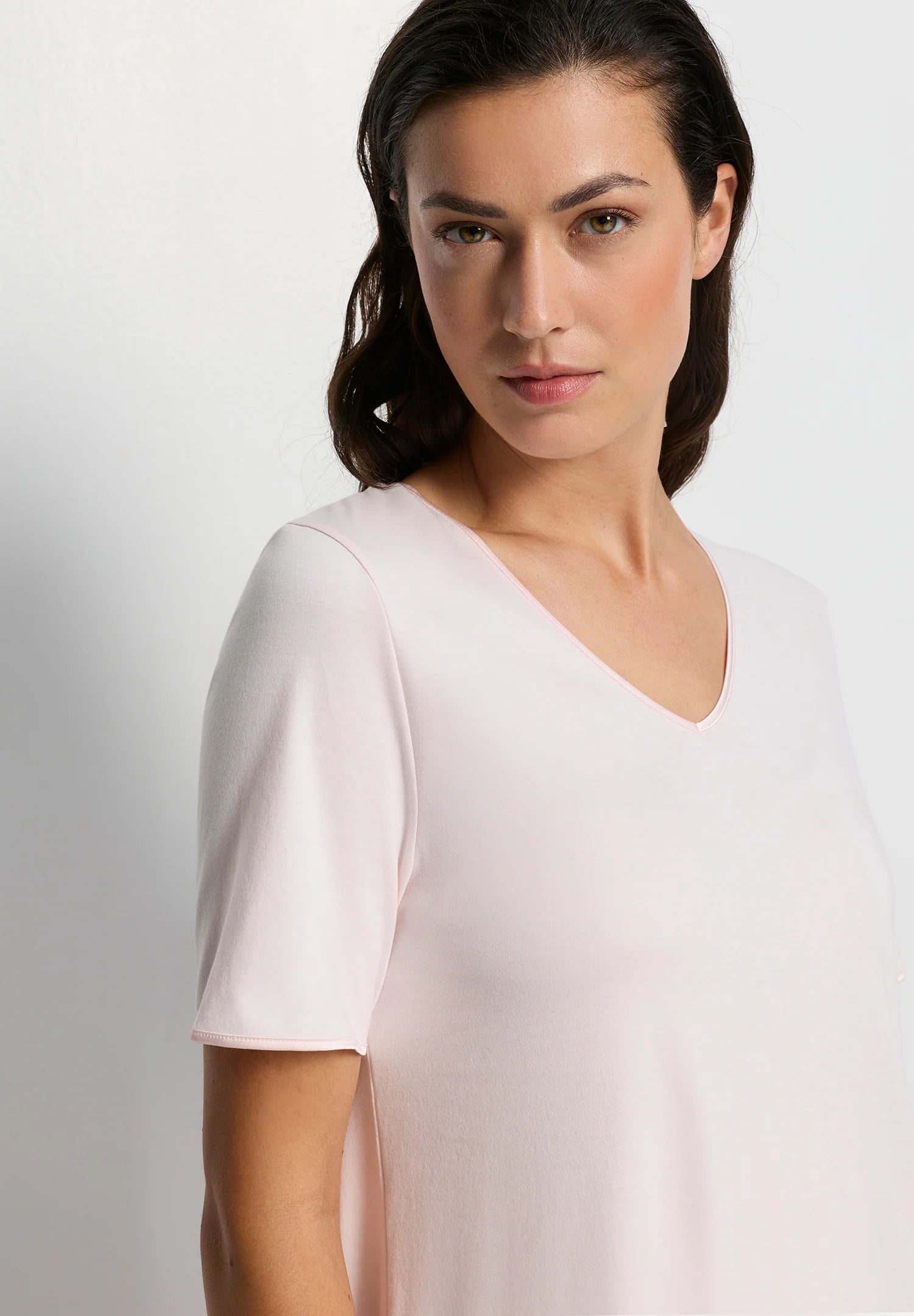 Hanro Cotton Silk V-Neck Cotton Nightgown