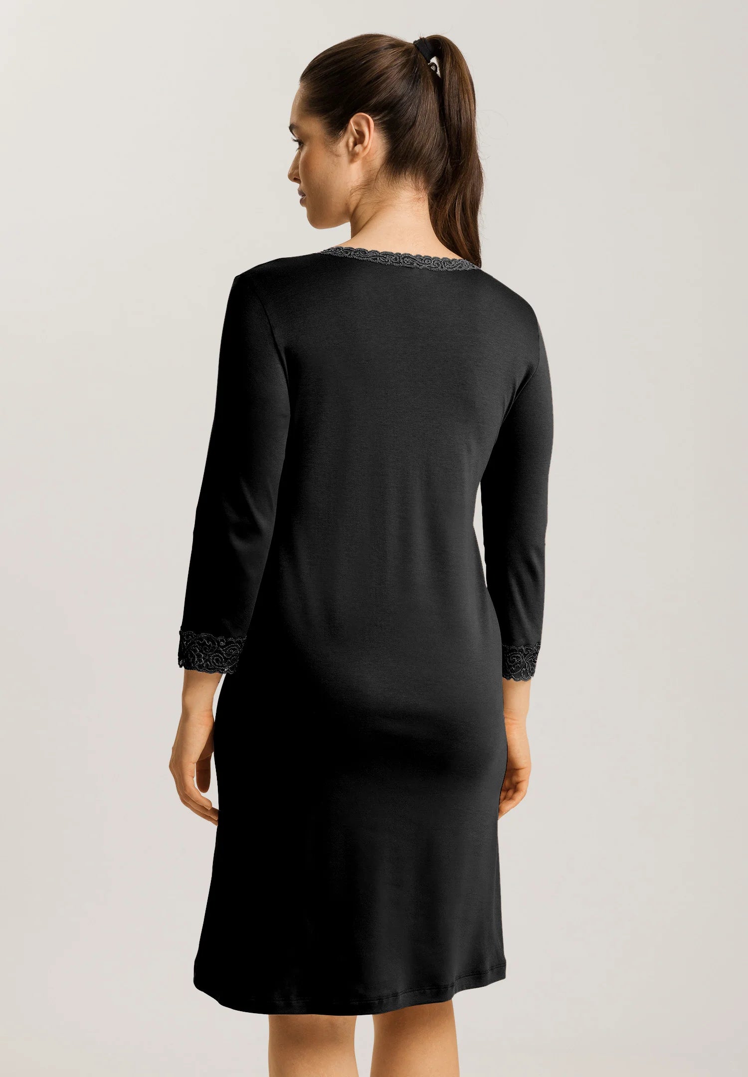 Hanro Moments 3/4 Sleeve Nightgown