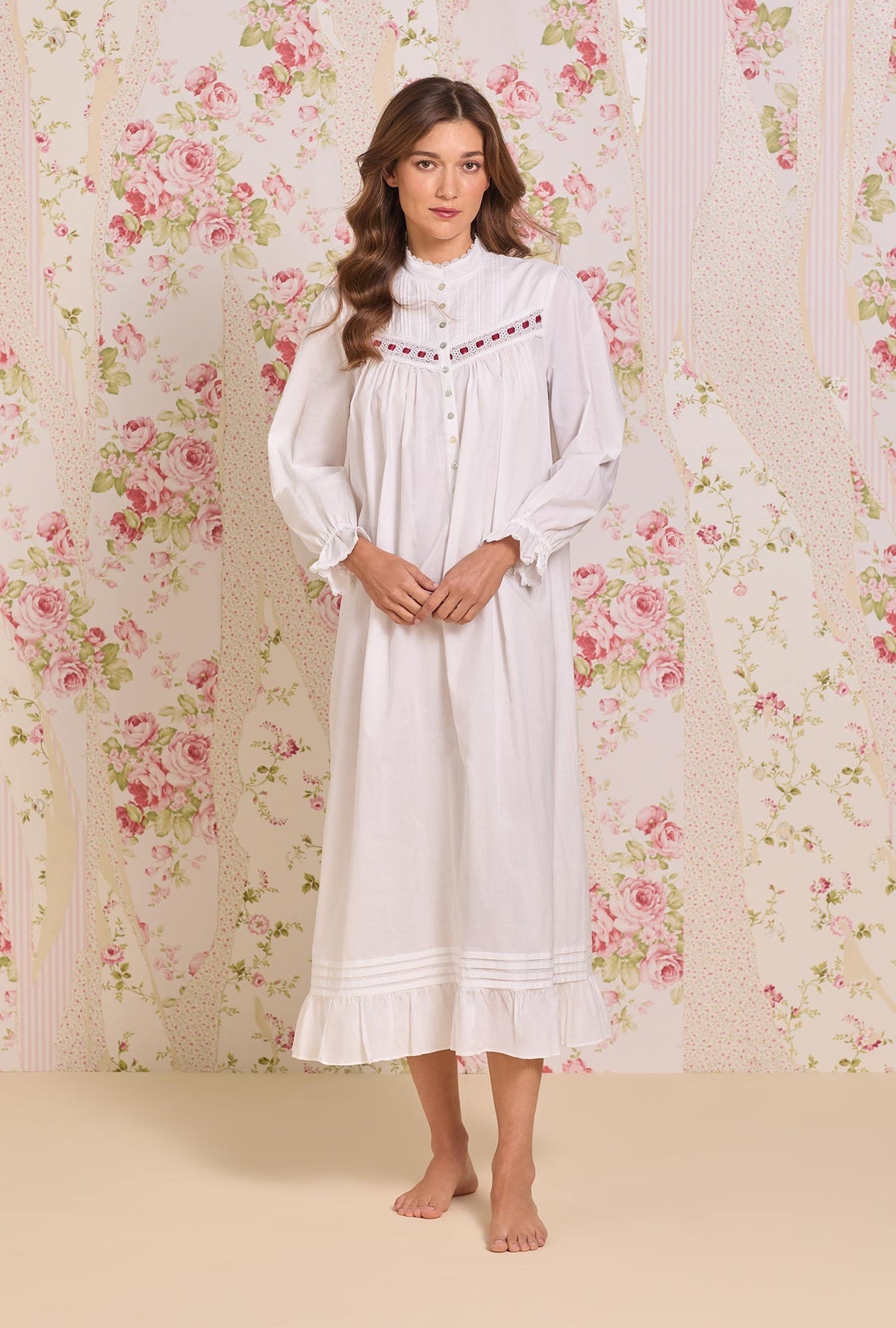Eileen West 50" Highneck Nightgown