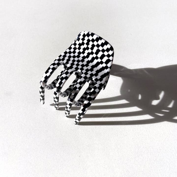 Solar Eclipse Large Checkered Claw Hair Clip