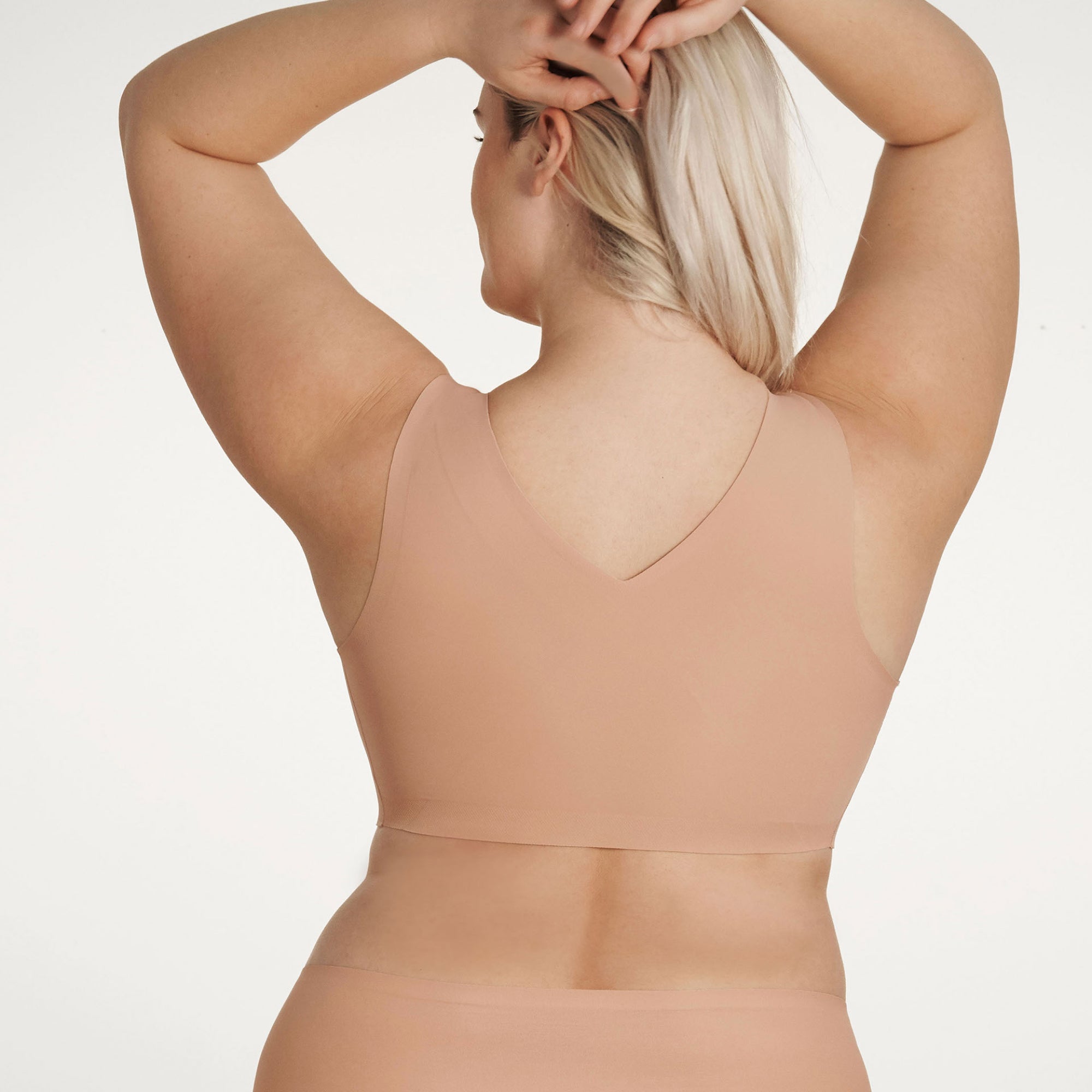 ergonomic bra with posture support