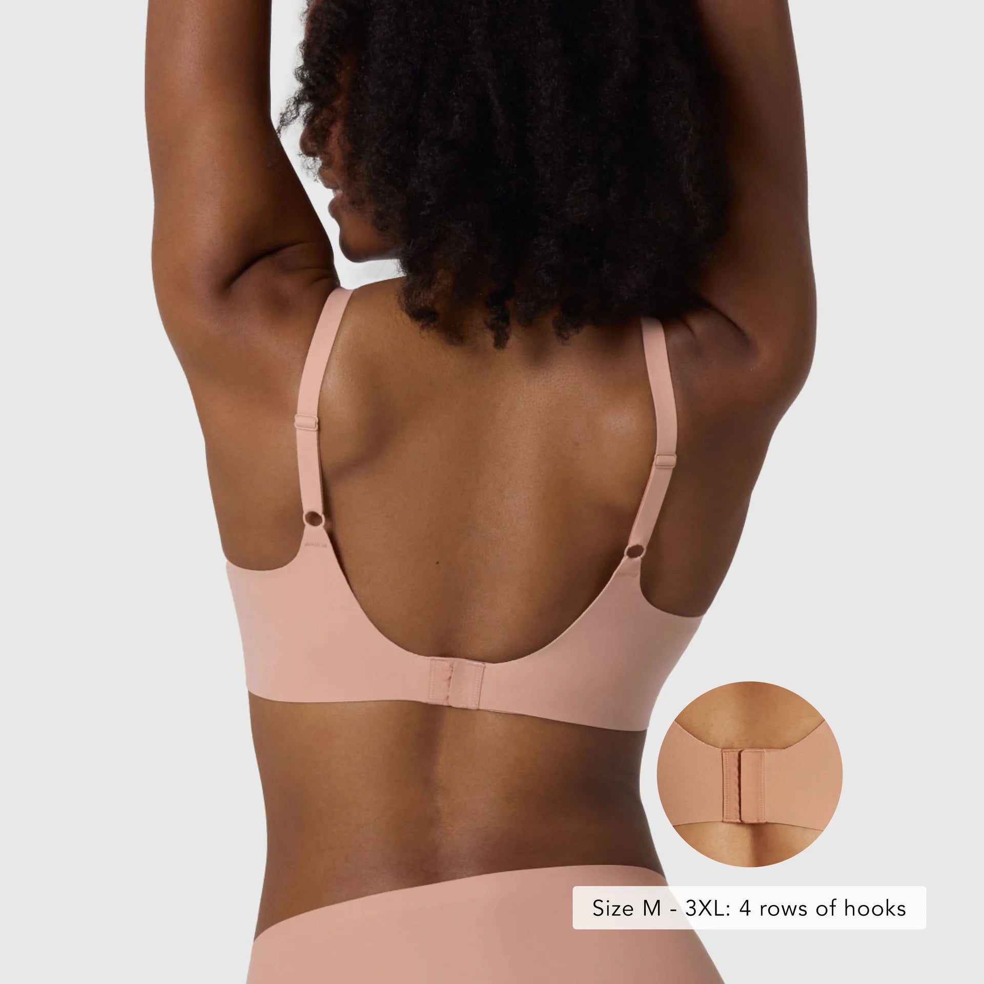 Wireless bra with adjustable comfort straps