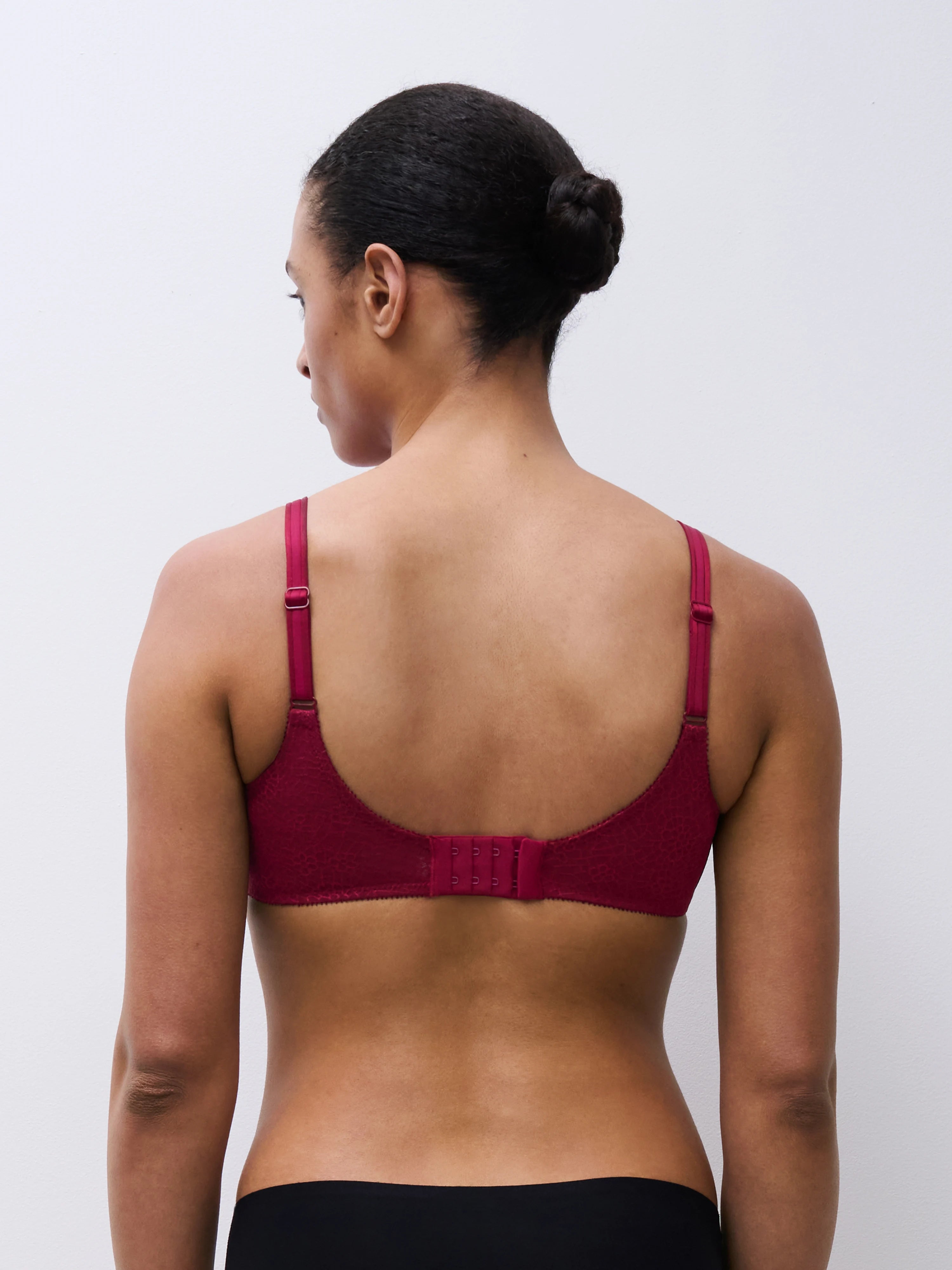 Chantelle C Magnifique Molded Underwire Bra - Raspberry/Sedona