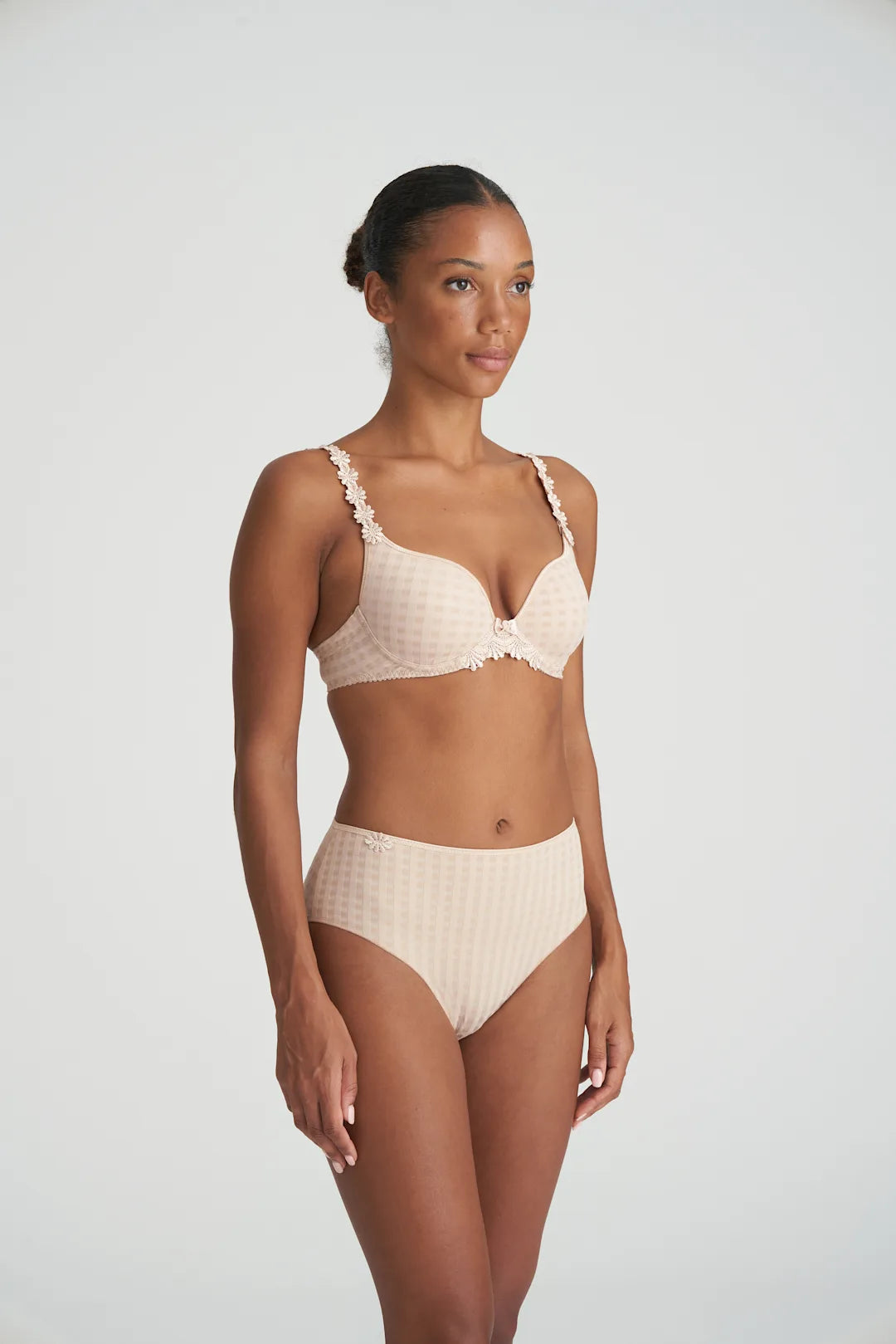 Avero heart shape bra by Marie Jo