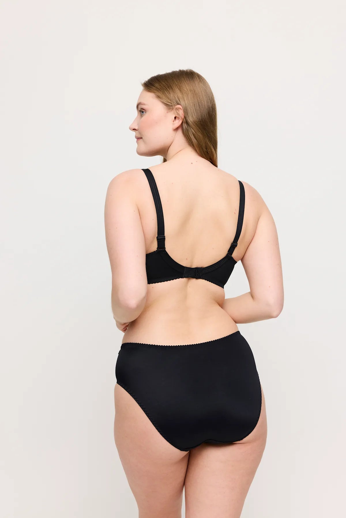 PrimaDonna Deauville Underwire Bra - D & E Cup - Black