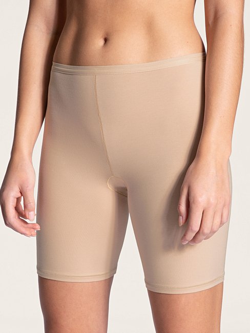 Soft cotton mid-thigh panties by Calida