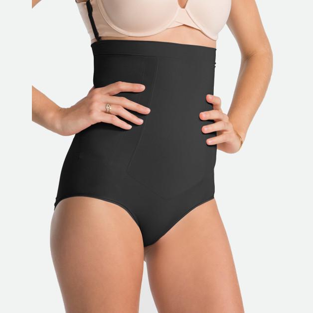 Hook-and-eye crotch closure makes panties optional and bathroom breaks easy