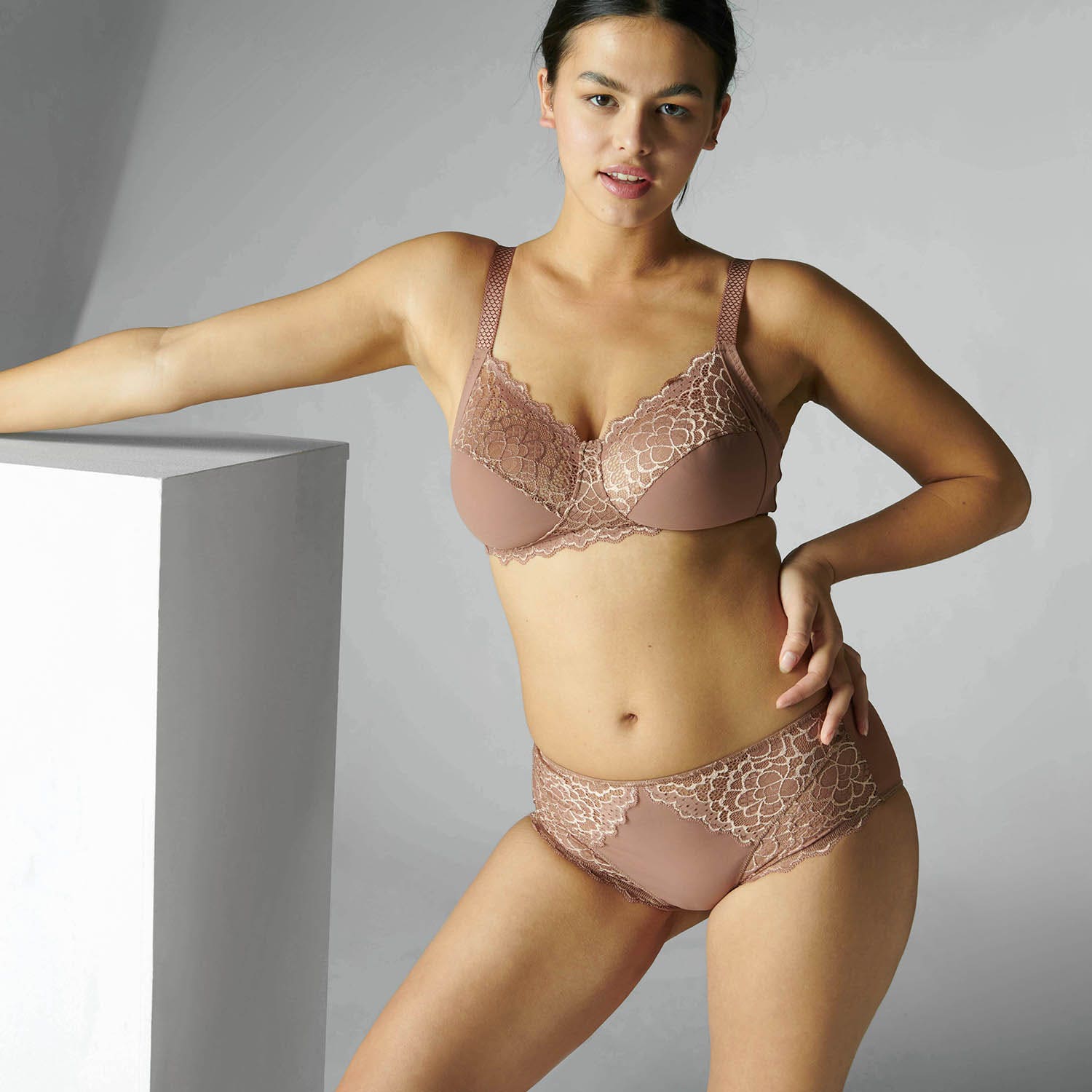 Brown Simone Perele Brief