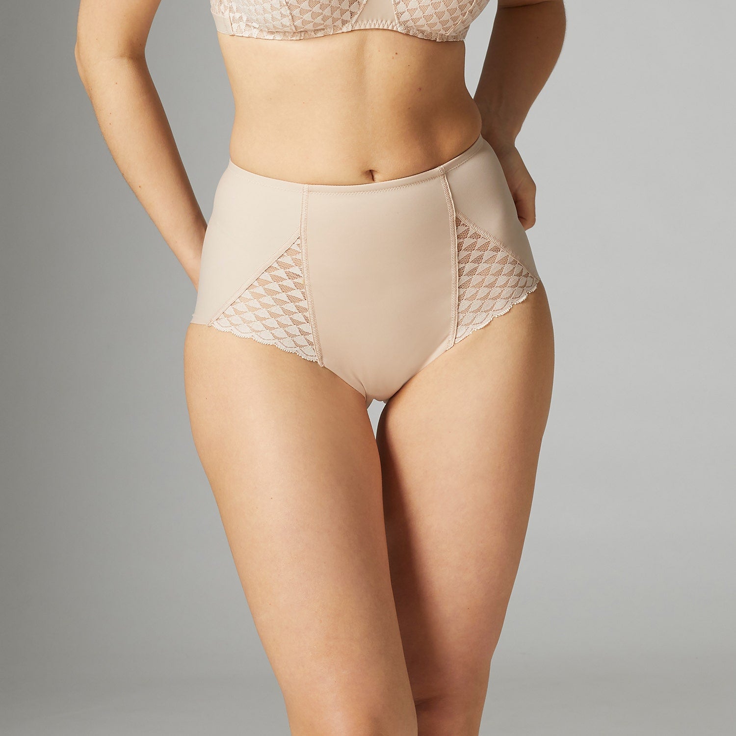 Suptile Control Top Brief Nude