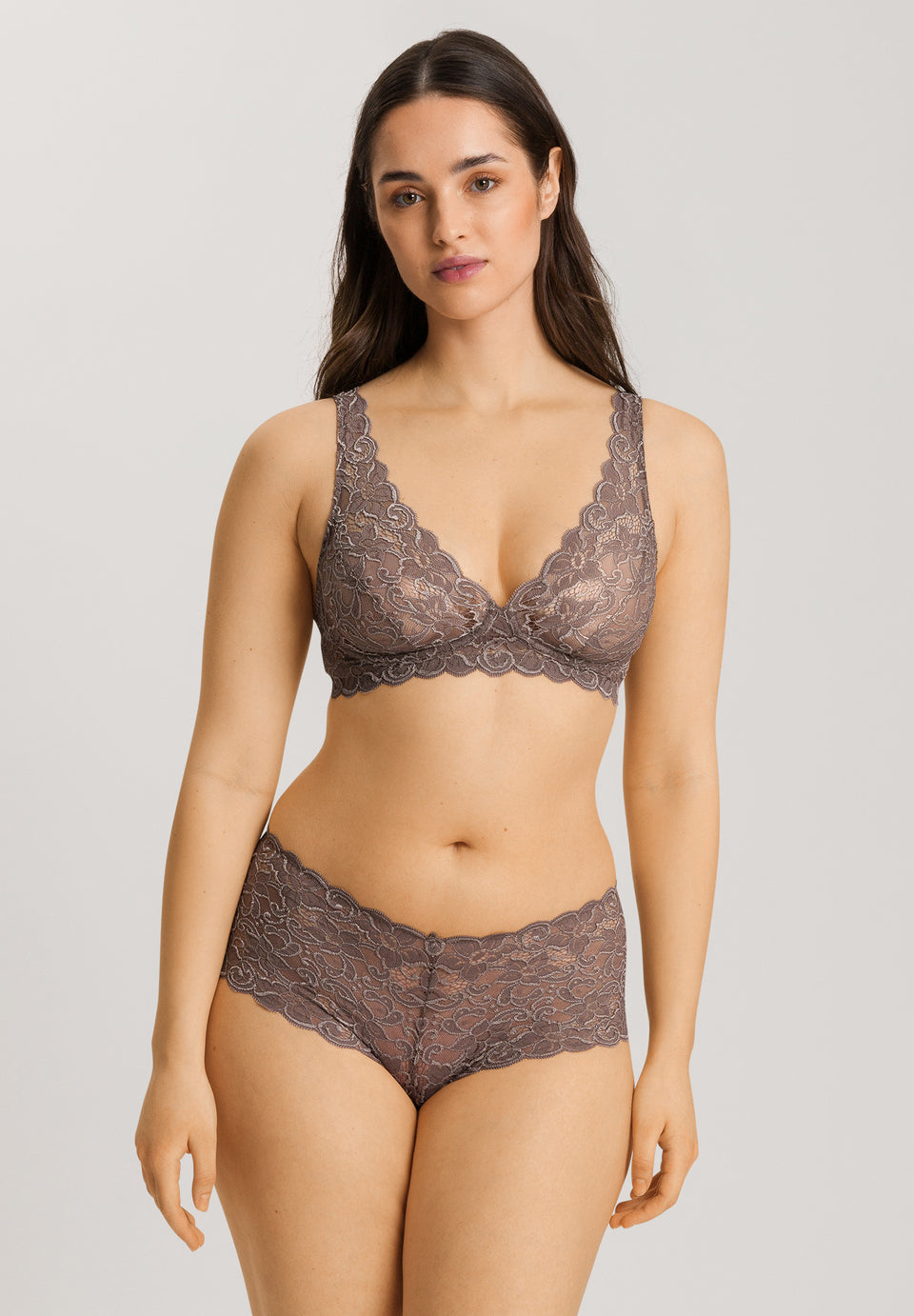 Hanro Luxury Moments All Lace Soft Cup Bra - Stonewash