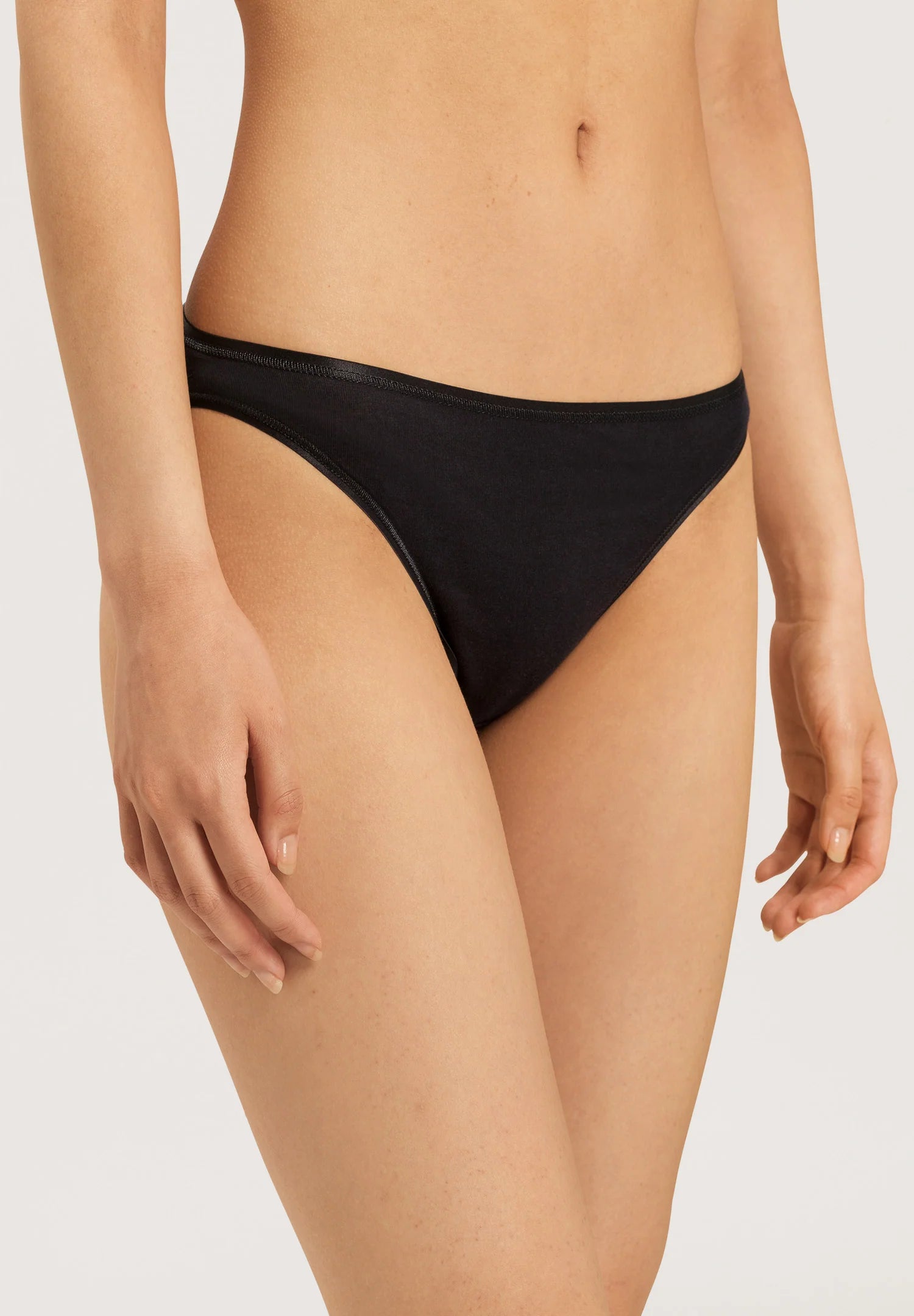Hanro Cotton Seamless Hi-Cut Brief Panty