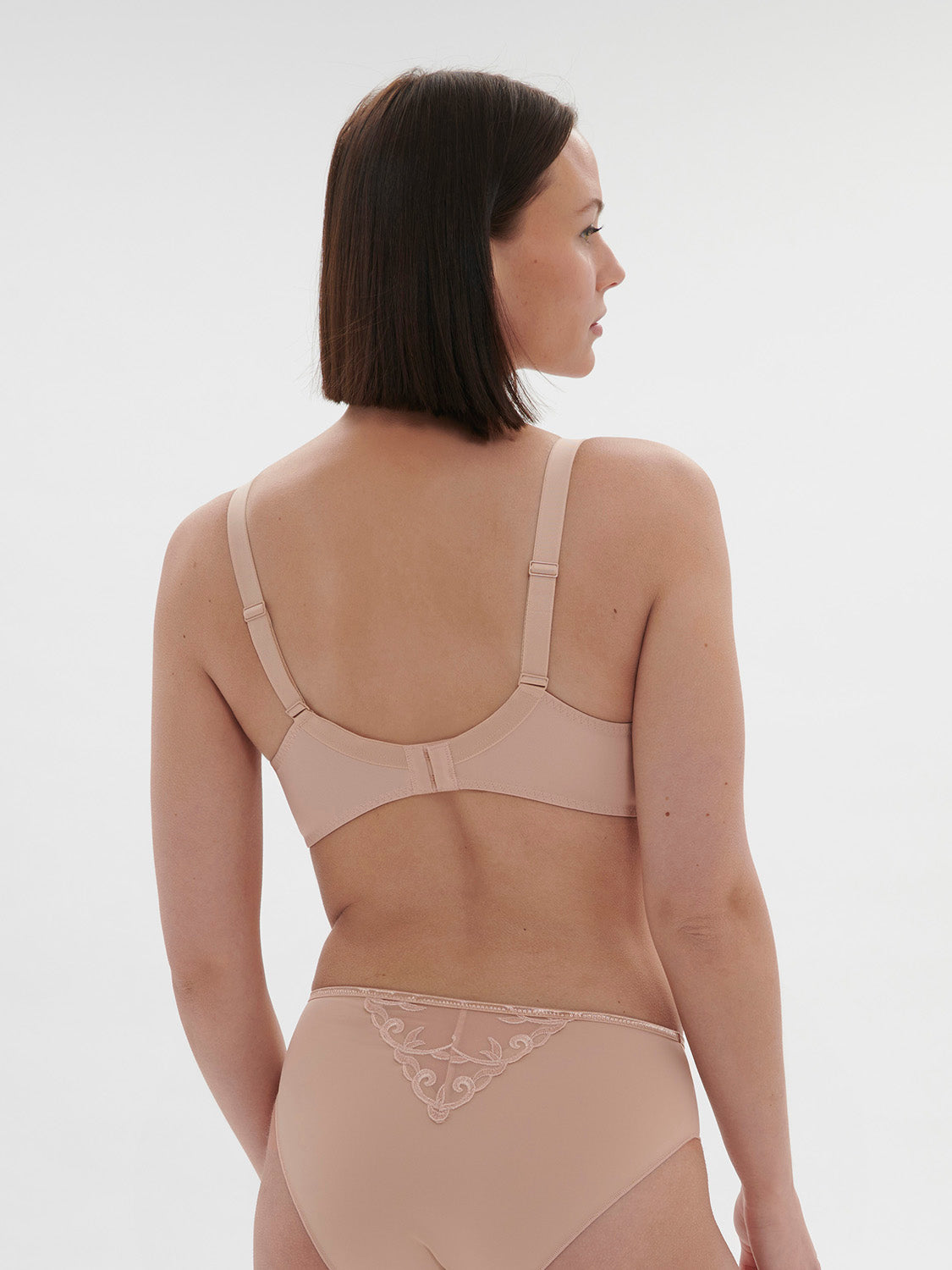Simone Perele Andora Minimizer Rigid Molded Bra