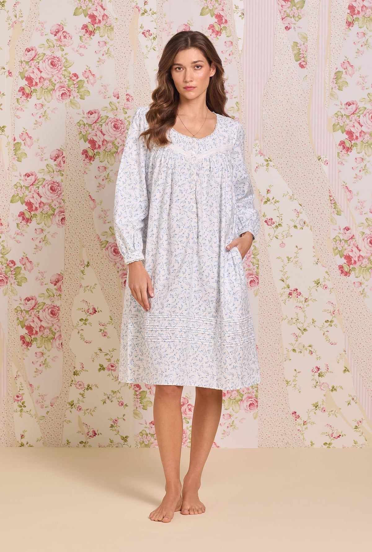 Eileen West Brushed Flannel 42" Waltz L/S Nightgown