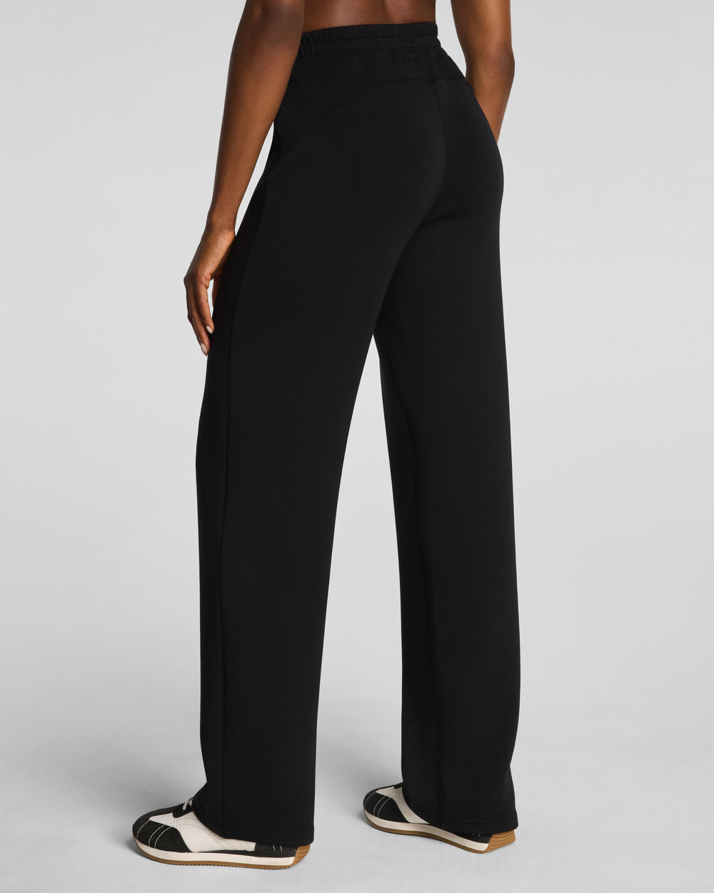 SPANX AirEssentials® Straight Leg Pant