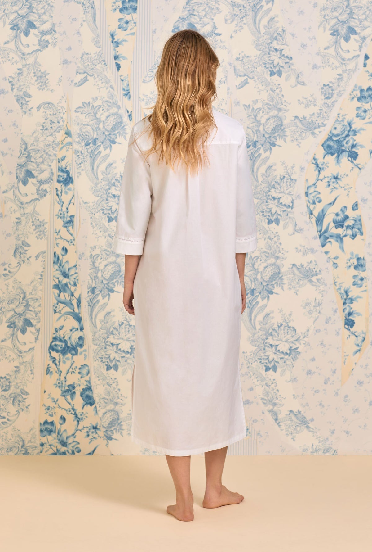 Eileen West The "Mira" Iconic White 50" Poplin Long Shirt Dress