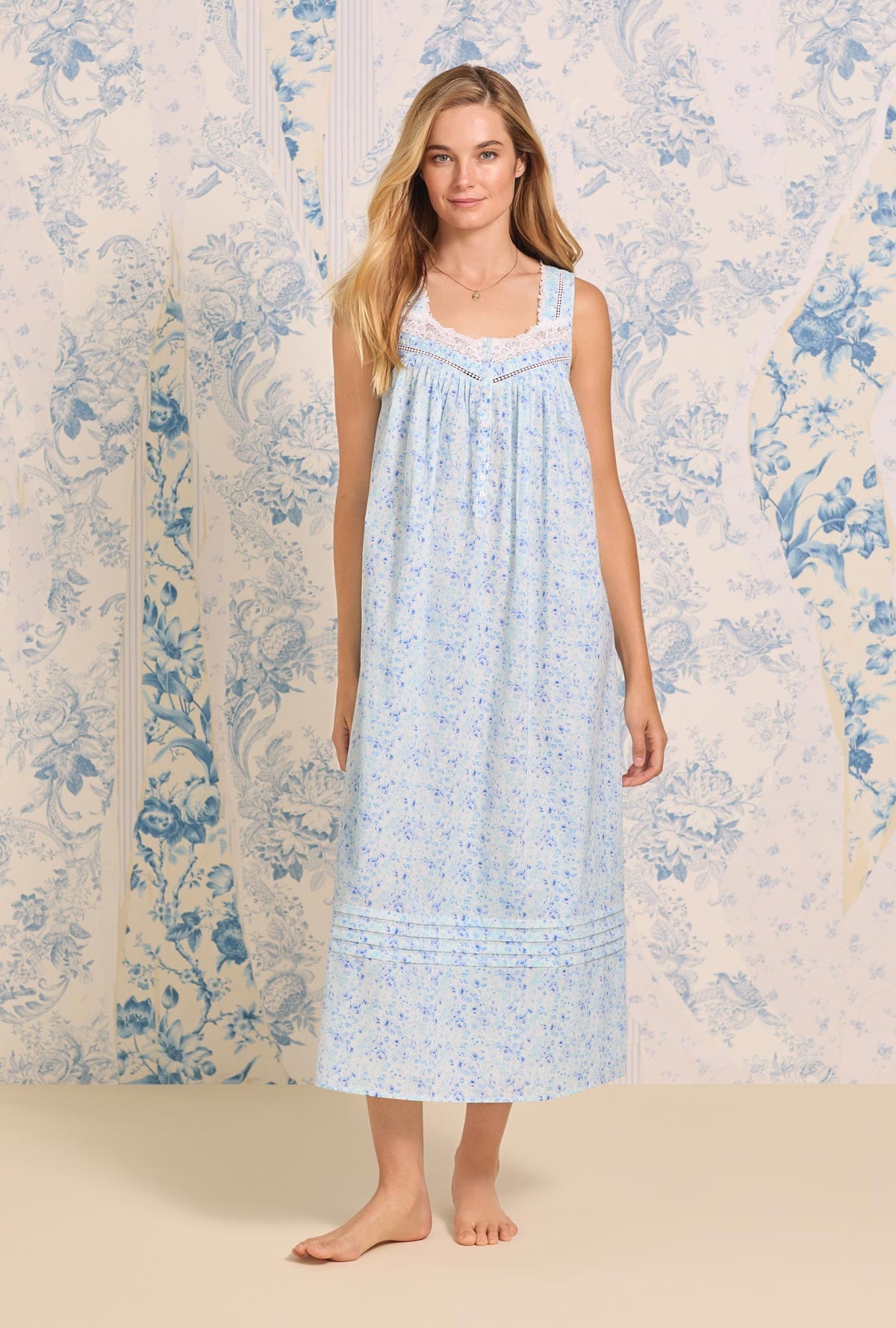 Eileen West "Eileen" Cotton Lawn S/L Nightgown