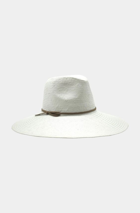 Nikki Beach Valentin Hat