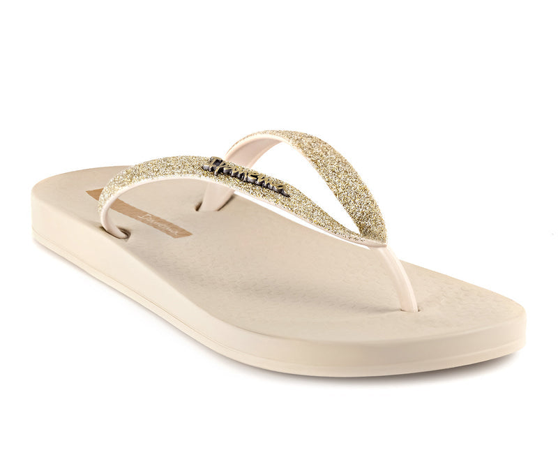 flat heel sparkle sandal