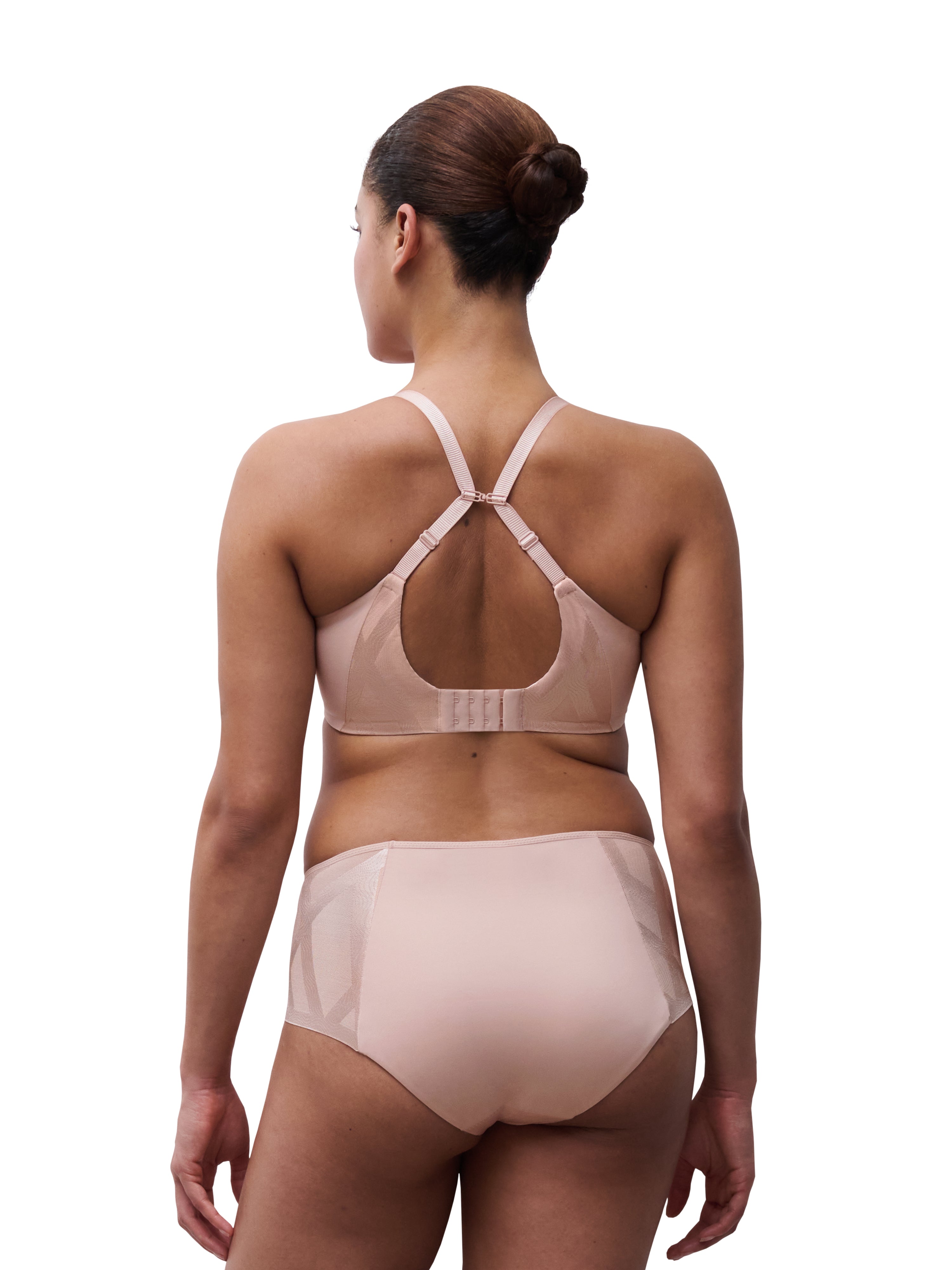 Chantelle Glaze Back Smoothing Minimizer Bra