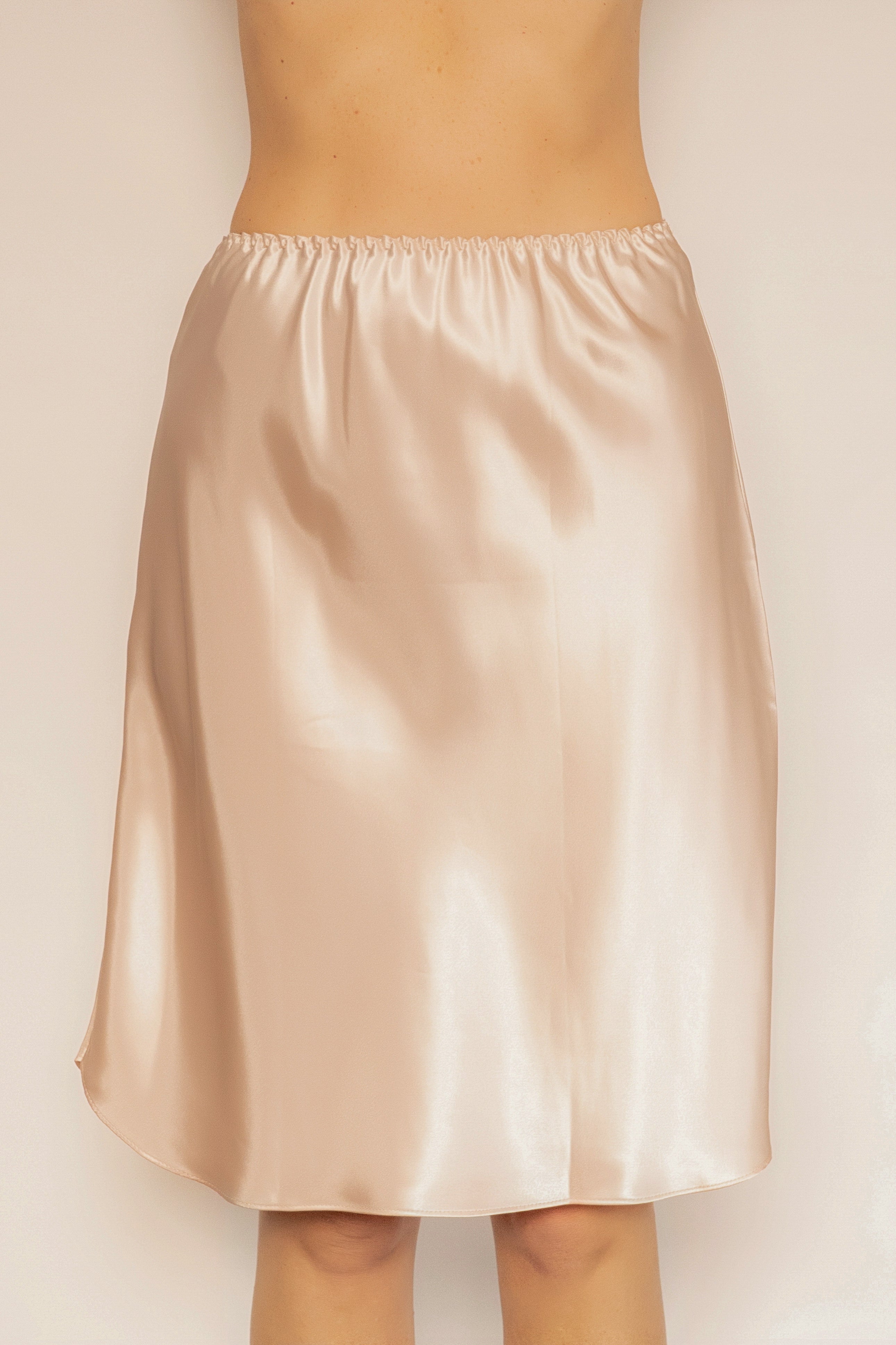 Farr West Essentials 27" Half Slip