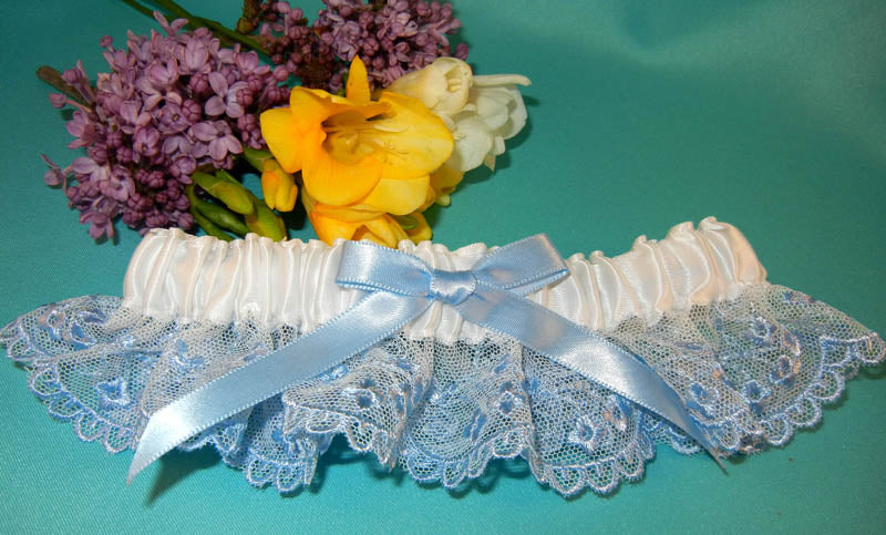 Simply Charming French Lace Garter