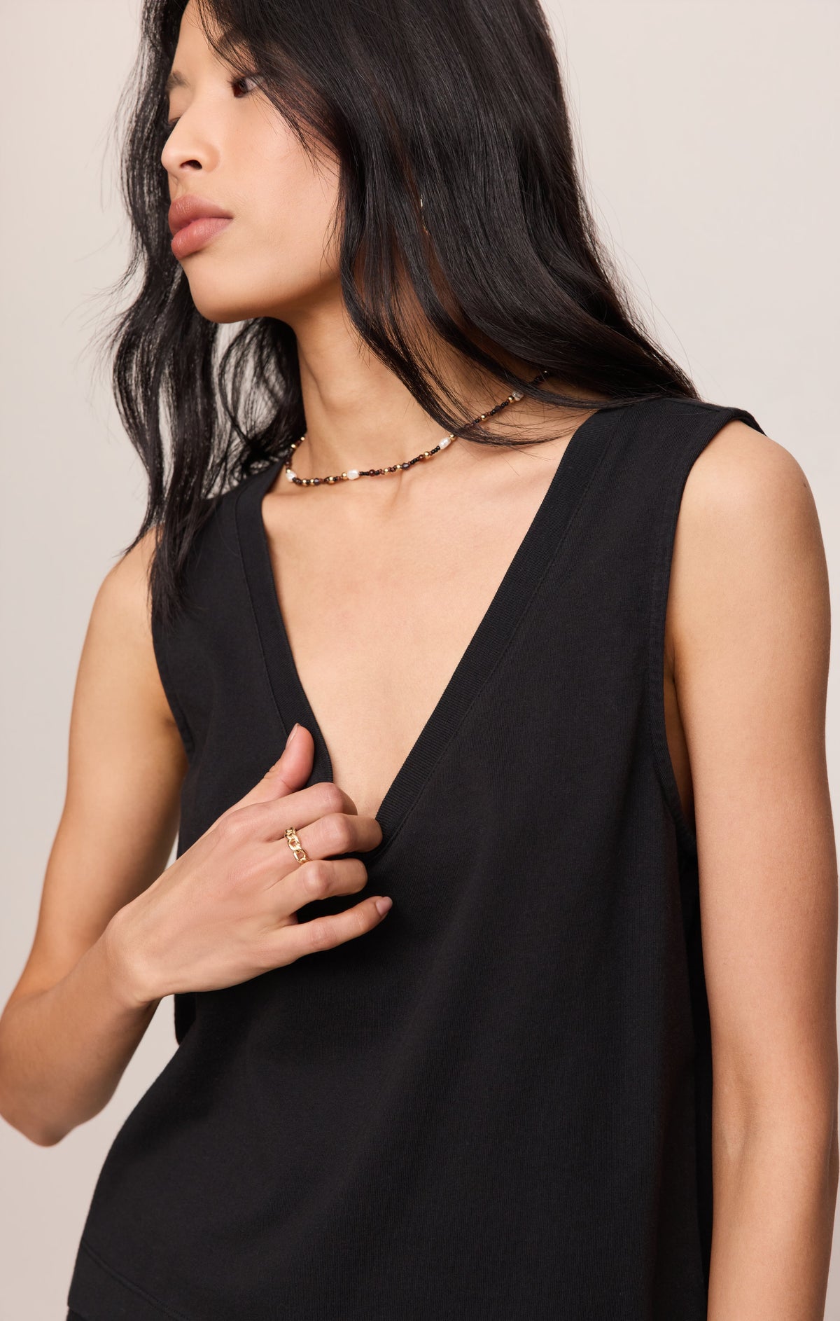 Z Supply women’s V-neck tank top