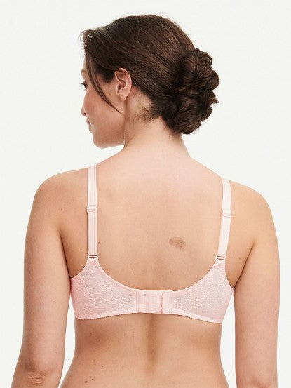 Chantelle C Magnifique Molded Underwire Bra - Blush