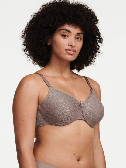 Chantelle C Magnifique Molded Underwire Bra - Hazelnut