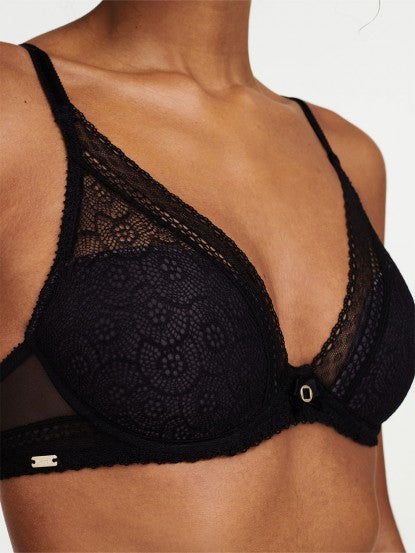 Chantelle Festivite Contour Plunge Bra - Black