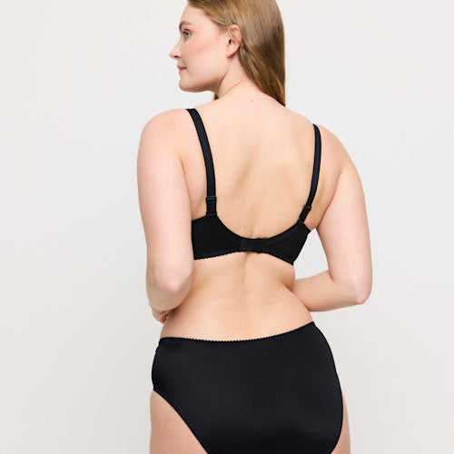 Deauville full cup bra by Prima Donna