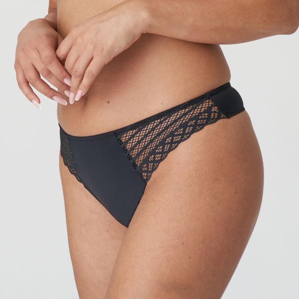 Elegant black thong from NYC lingerie boutique