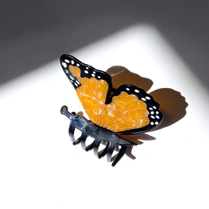 plastic free packaging hair clips