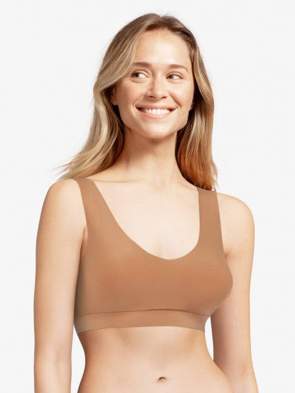 soft cup v neck top