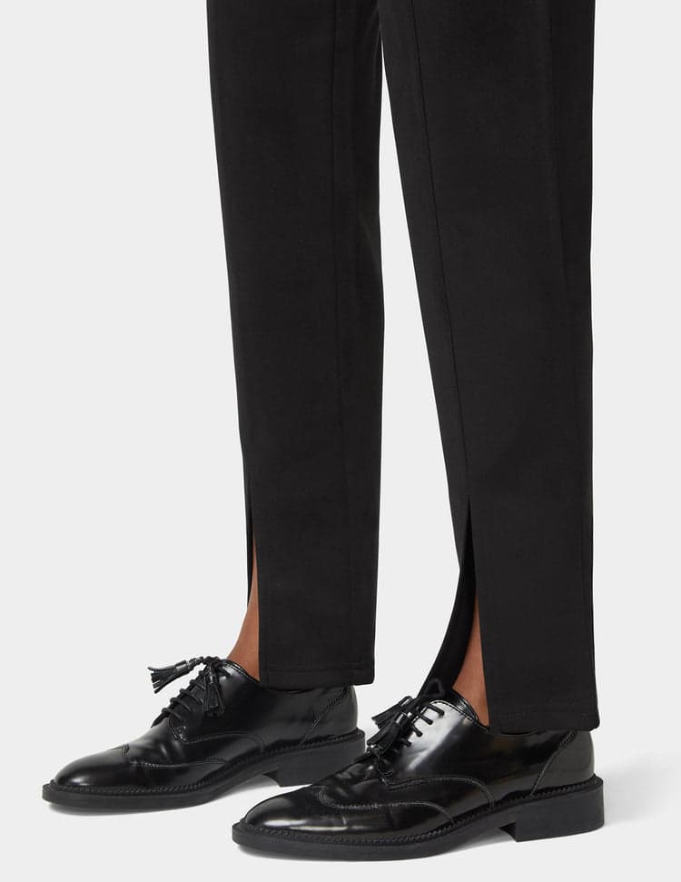 Hue Hi-Rise Suede Straight Legging