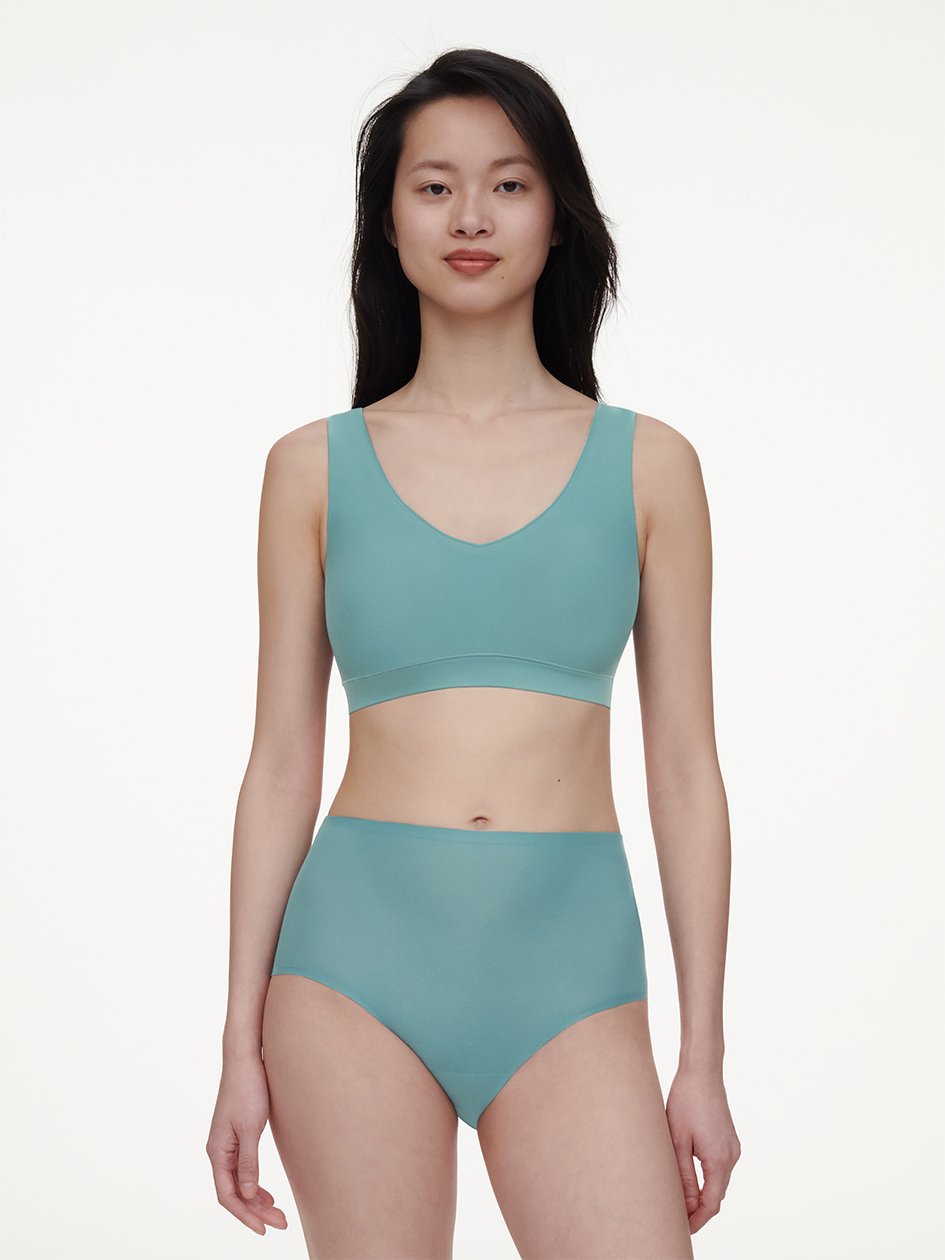 Chantelle Soft Stretch Padded V-Neck Bra Top