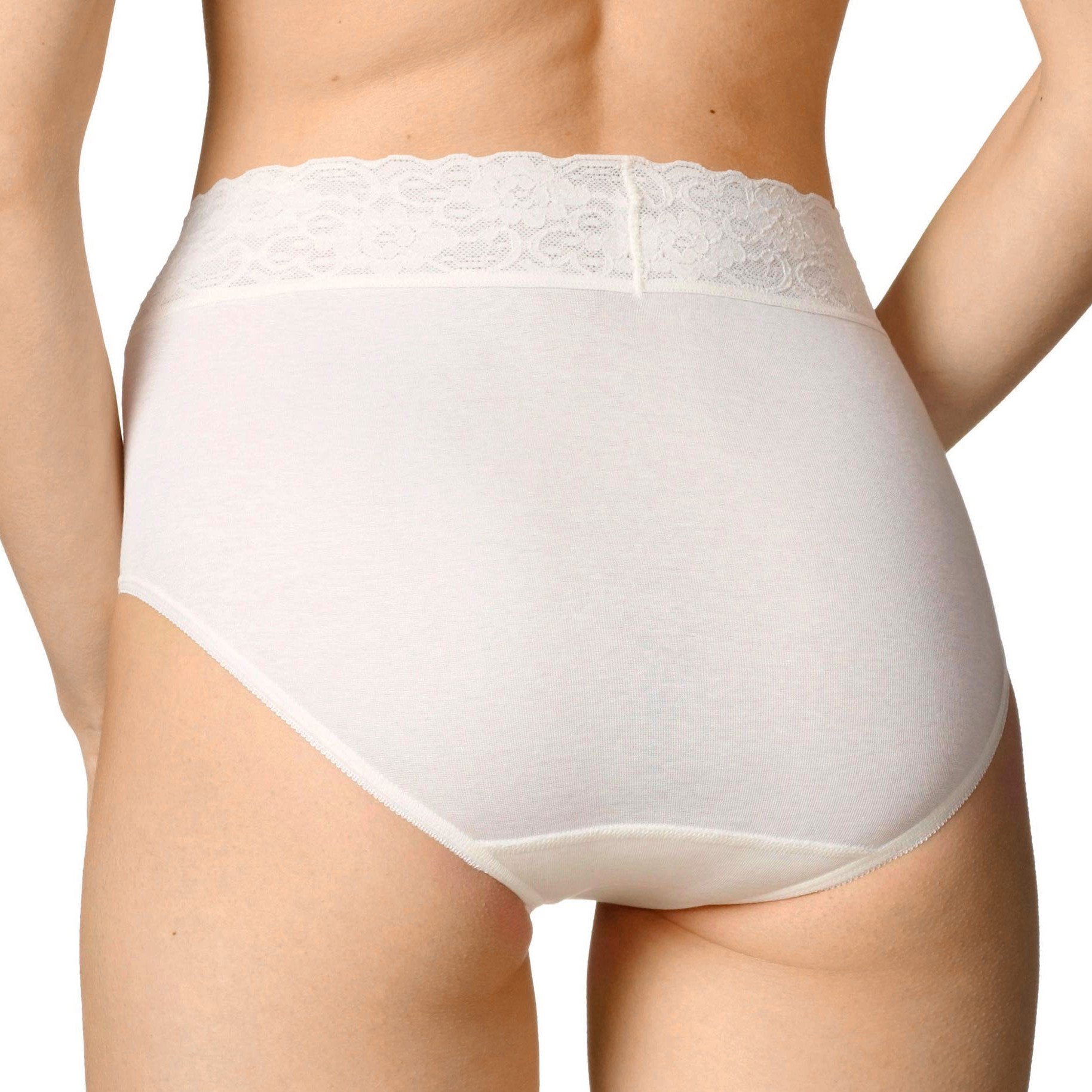 Higher leg opening Panty White/Small