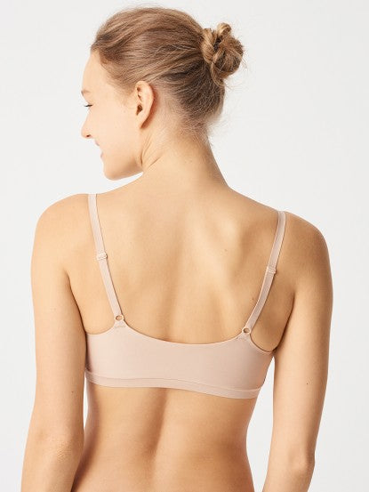 Chantelle Soft Stretch Scoop Padded Bralette pink
