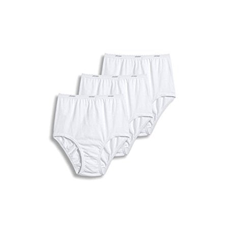 low-cut leg openings Panty