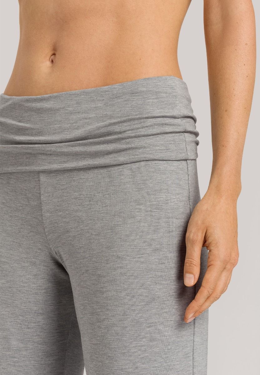 Low rise with waistband Pants
