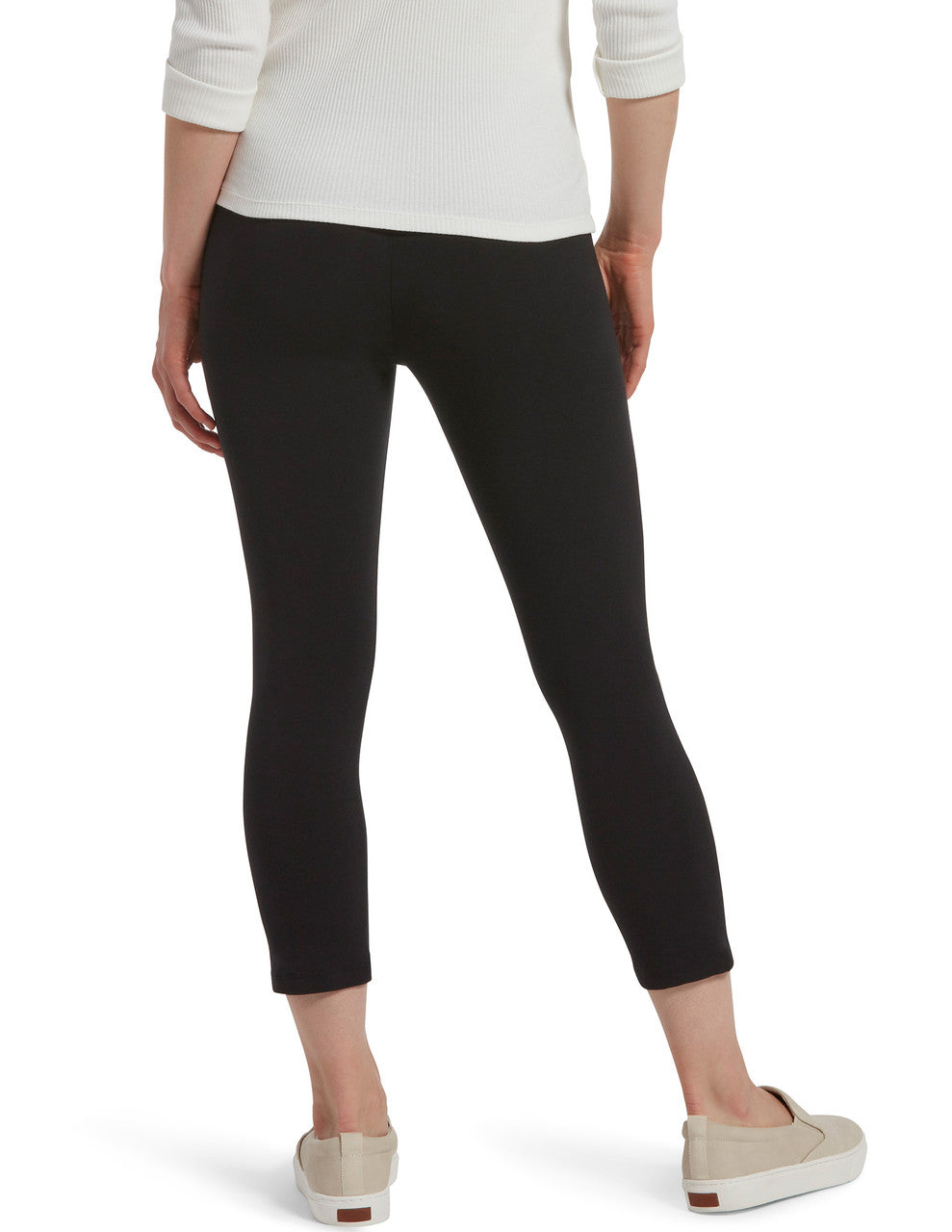 Hue Plus Size Wide Waistband Capri